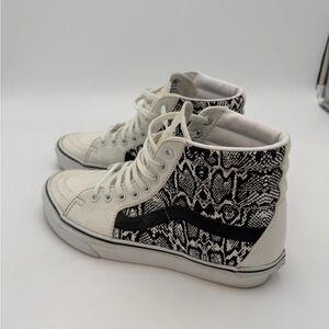 Vans Women's White and Black Snake Print High-Tops